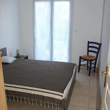 Apartment F2 En Frejus